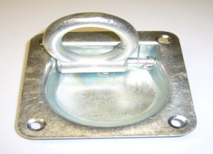 Anneau pour sangle de remorque