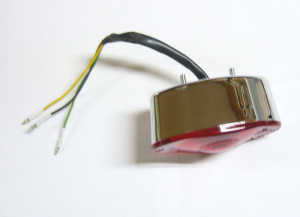 Feu arrire pour buggy PGO 50/150/200/250 (lire le descriptif)