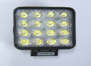 Phare  leds ultra puissant, 16 leds 12V et 24V. Norme CE.