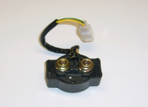 Relais de d�marreur pour buggy PGO 150 et 200